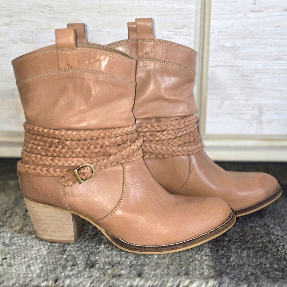 😍 Dingo western Leather ankle boots women's size 9